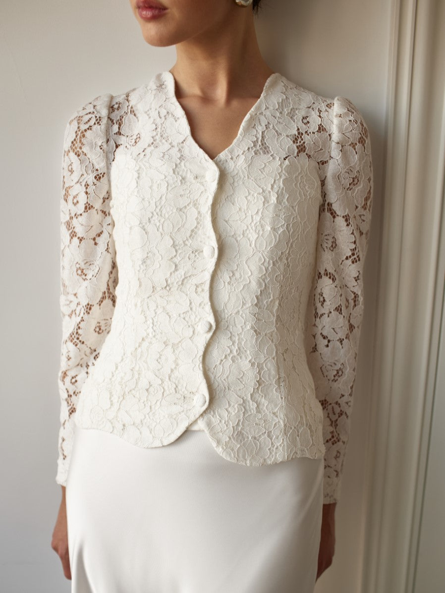 Lace Cover-Up for Bride – Wedding Topper & Bolero Jacket – artpodium.studio
