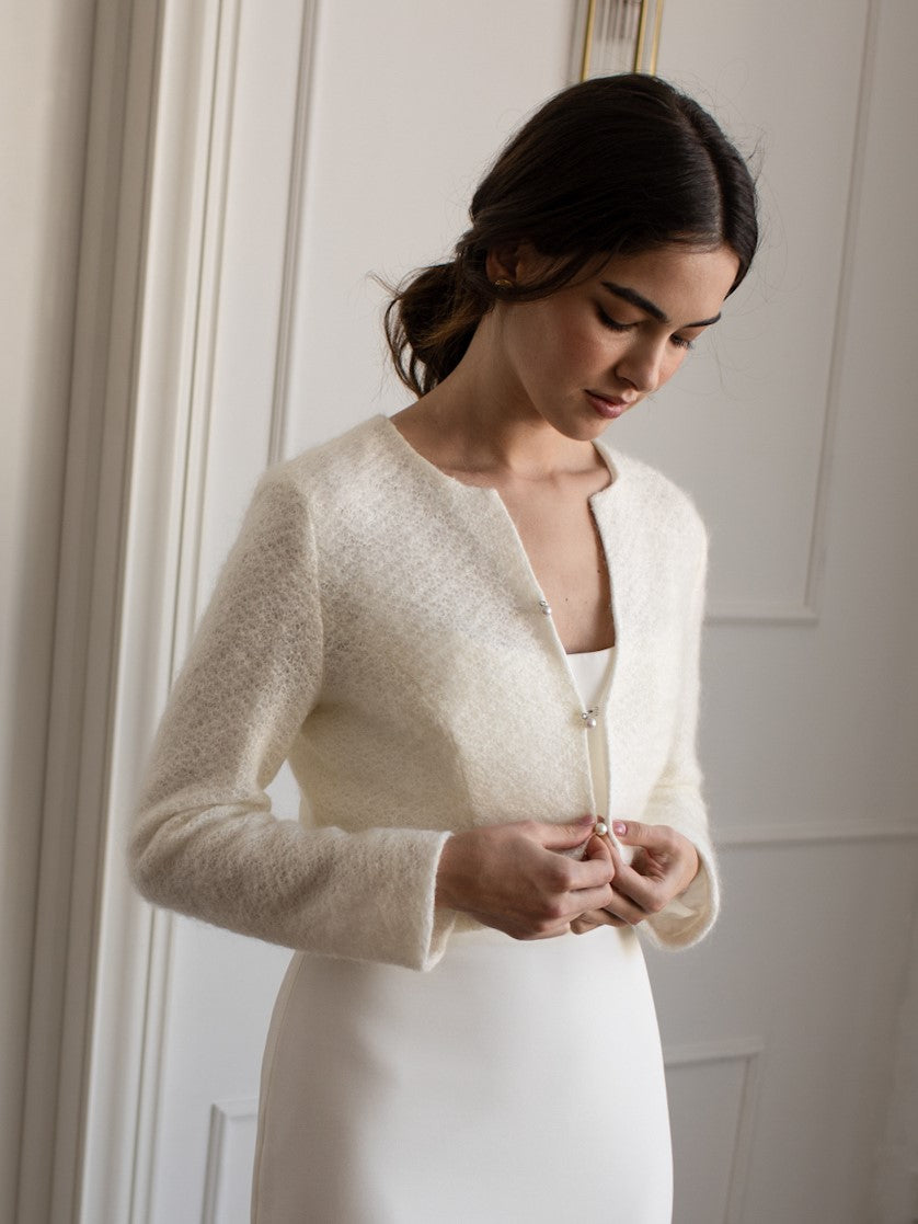 White Mohair Sweater Wedding Dress Bolero Jacket & Topper 4 US / EU 36 / Ivory White Mohair Sweater Wedding Dress Bolero Jacket & Topper 4 US / EU 36 / Ivory