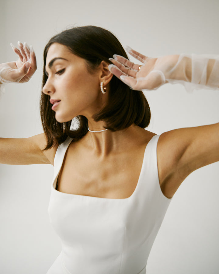 Minimalistic wedding dress