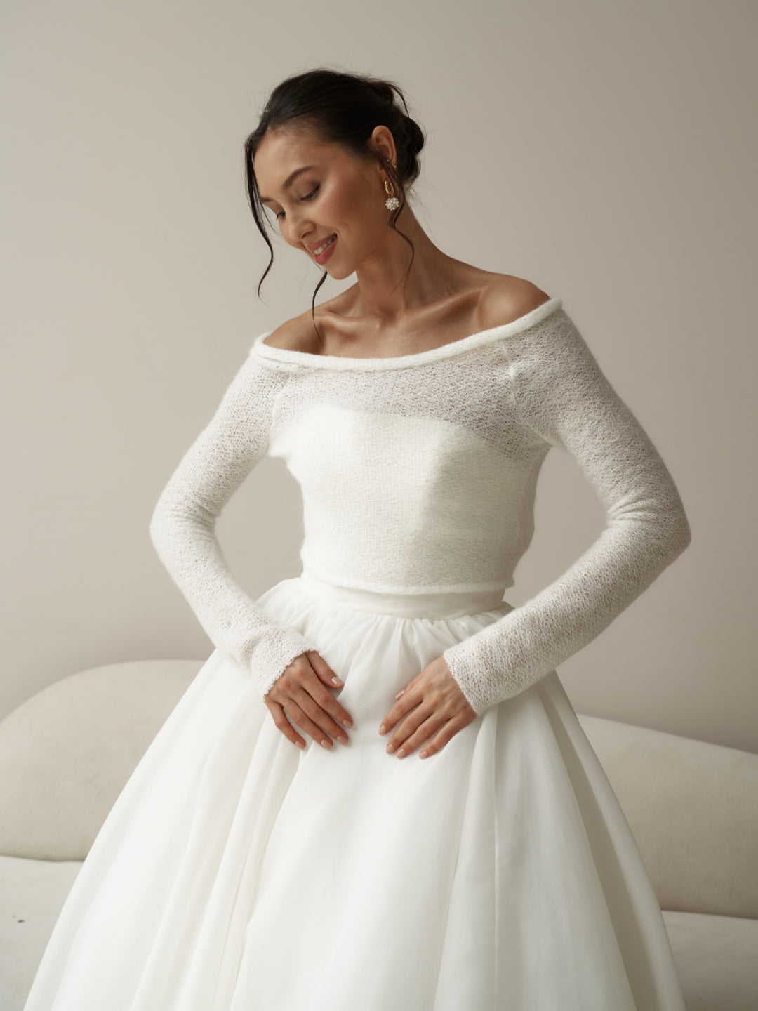 Jersey de novia de punto de lana con espalda abotonada