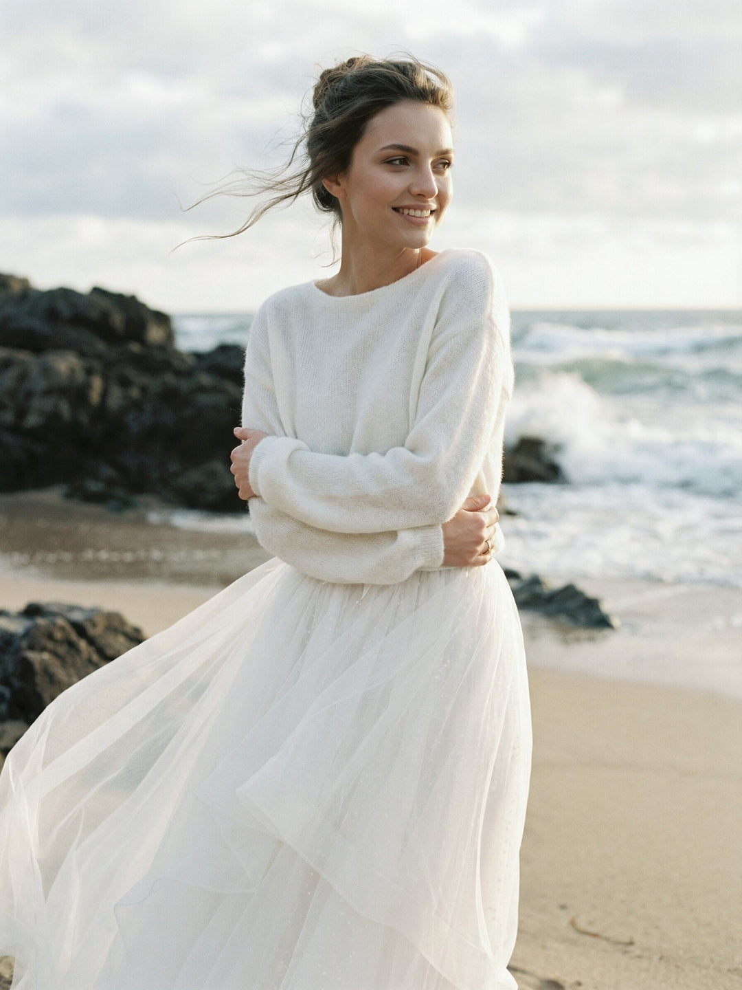 Jersey de novia de lana con puntilla. Jersey de novia con encaje.