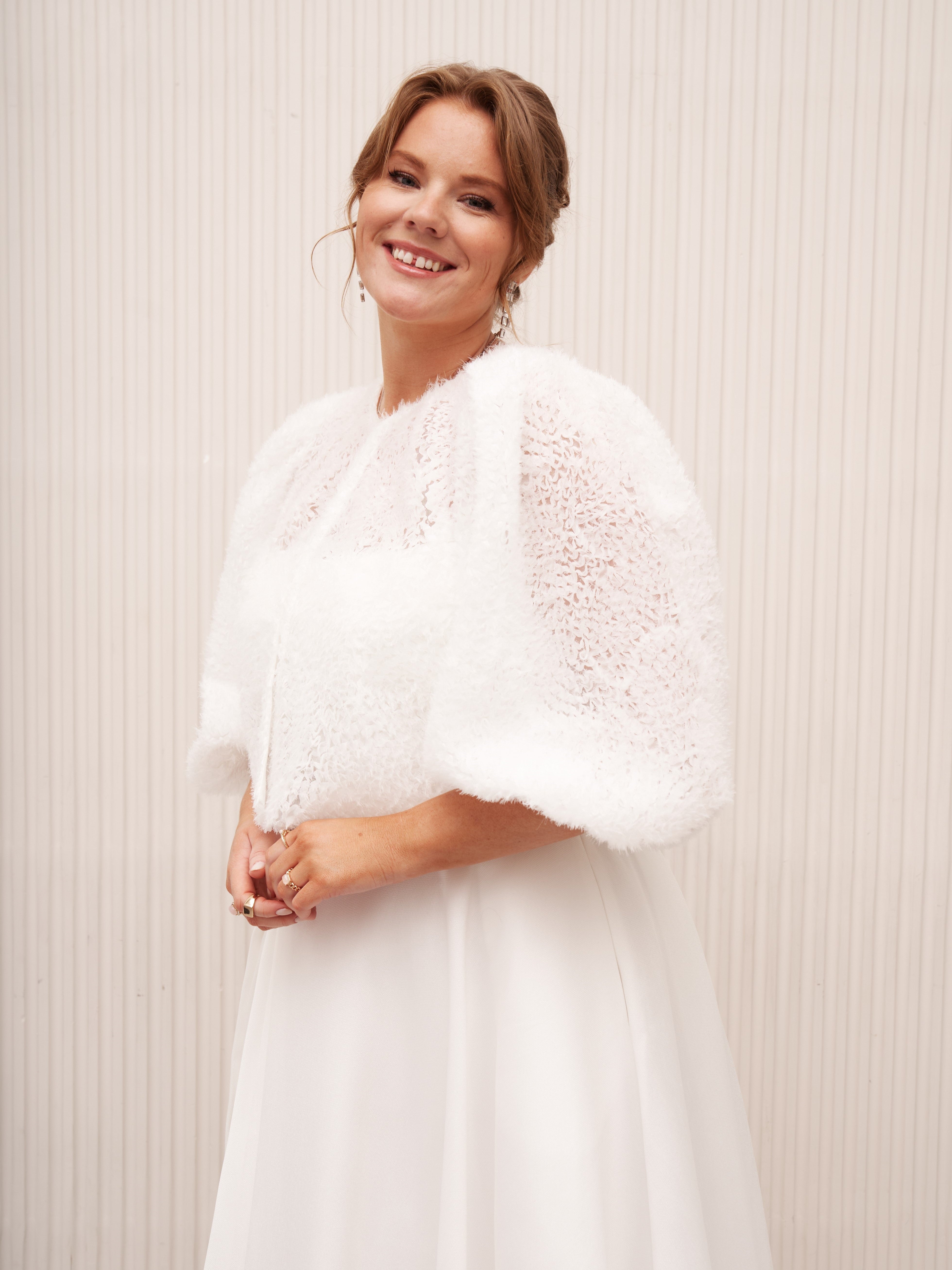 White Bridal Tulle Bolero Jacket. Volume Top Long Sleeve for Plus Size