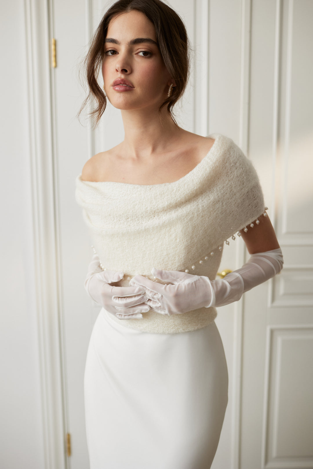 Modern Wedding Shrug Off White Bolero for Bridal Party Outfits M Modern Wedding Shrug Off White Bolero for Bridal Party Outfits M