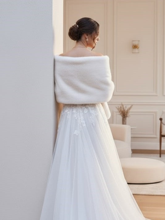 Vegan fur scarf bride winter shawl for gown elegant cape