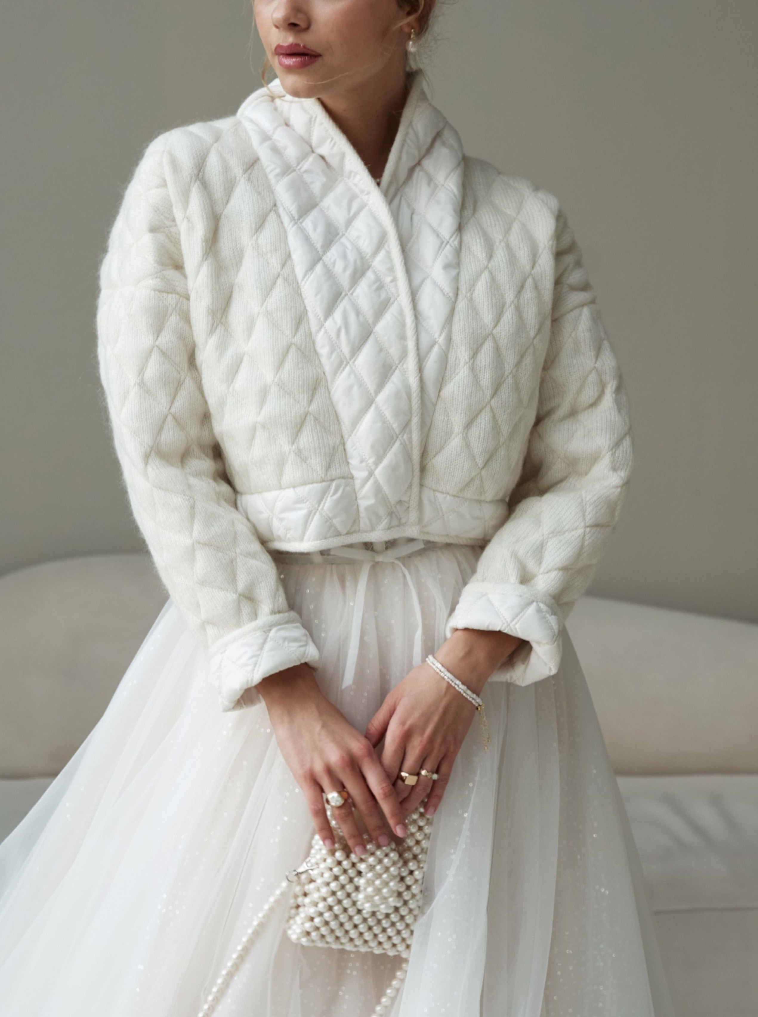 Crop quilted bridal jacket with puff sleeves. Warm reversible coat for wedding