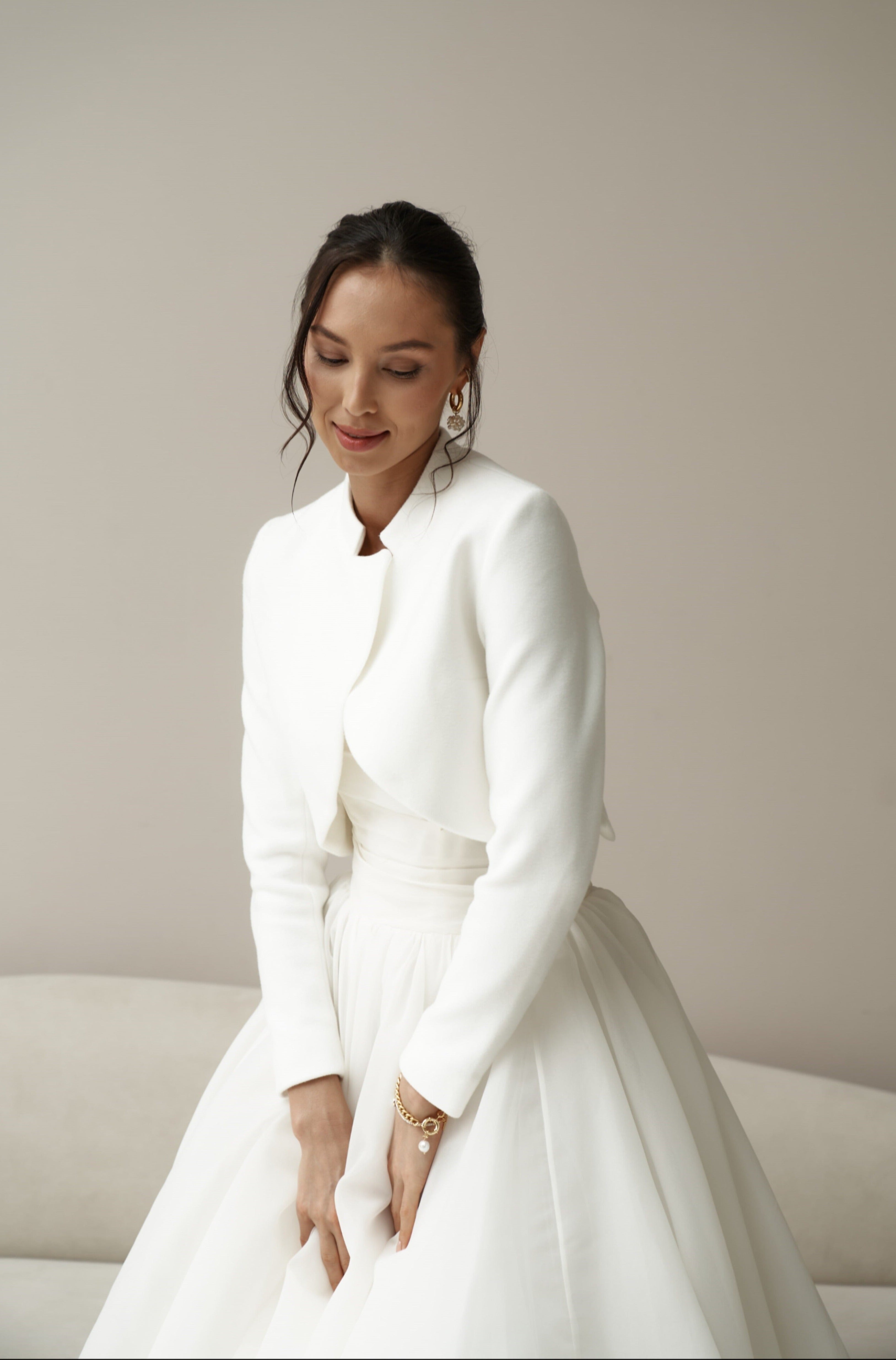 Warm bridal jacket for wedding dress
