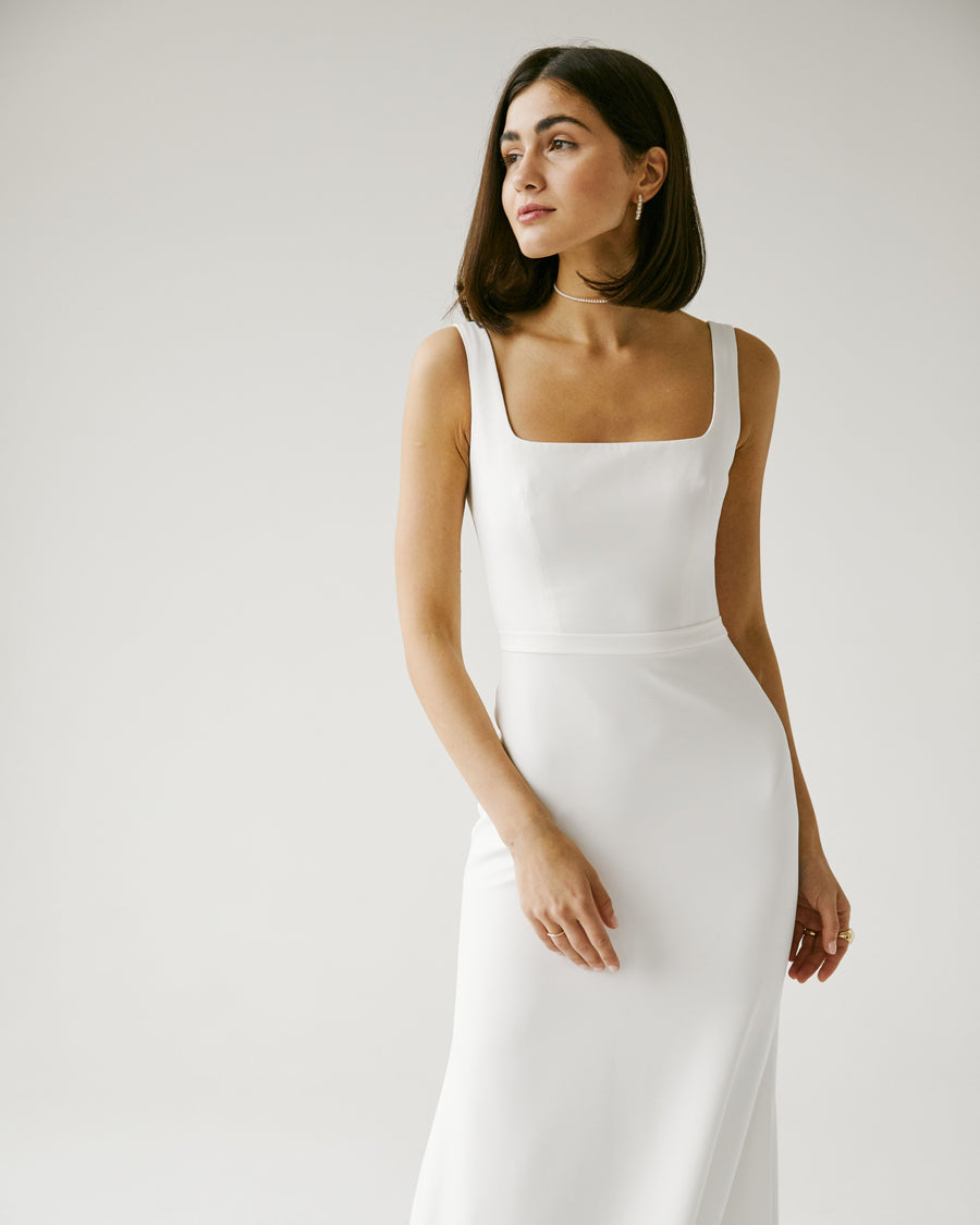 Minimalistic dress – artpodium.studio